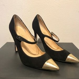 New Ivanka Trump Black Suede Mary Jane Heels 7M